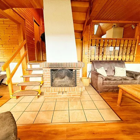 Seepark-lodge Kirchheim (Hessen)