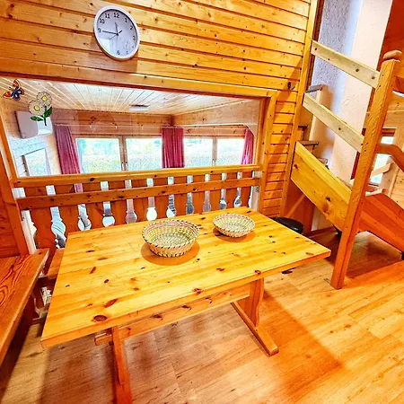 Seepark-lodge 度假居 *