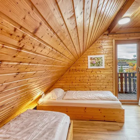 Seepark-lodge * Kirchheim (Hessen)